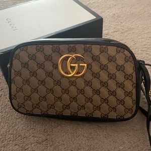 GG Marmont small shoulder bag